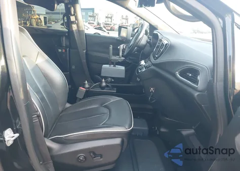 2019 Chrysler Pacifica Limited from USA, damaged, VIN 2C4RC1GG6KR525127